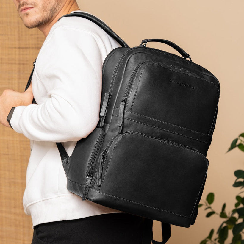 Lennox Full-Grain Leather Laptop Backpack për femra
