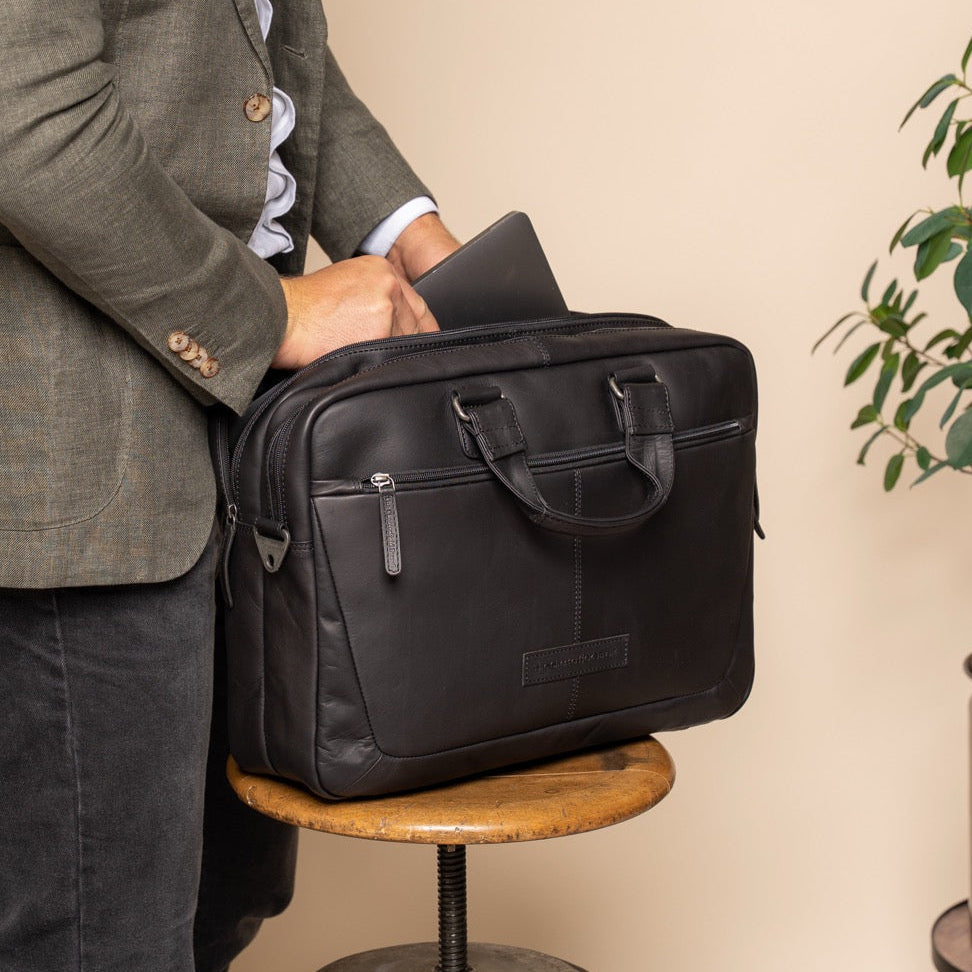 Seth Full-Grain Leather Laptop Bag - Profil anësor i strukturuar me thellësi dhe vëllim