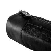 
Detaje nga afër of Classic Collar & Heavy-Duty Zipper Hardware on Leather Pencil Case Lea për Femra