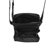 
Detaje nga afër of Classic Collar & Heavy-Duty Zipper Hardware on Hamilton Lëkurë e vërtetë cilësore Phone Bag