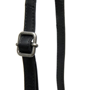 
Tailored Rib Cuffs & Hem Craftsmanship Construction Detail on Langley Lëkurë e vërtetë cilësore Phone Bag
