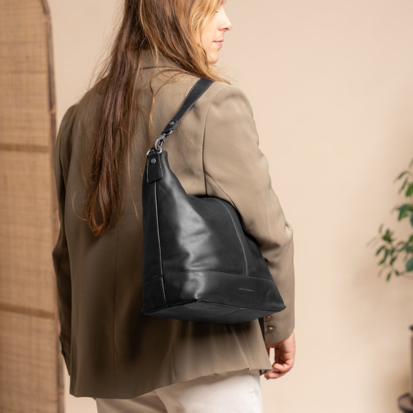 Amelia Full-Grain Leather Shoulder Bag për femra
