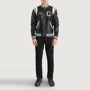 
Liberte California E zezë Leather Varsity Xhaketë Lëkure për Meshkuj - Pamje anësore me prerje ergonomike të mëngëve