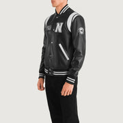 
Black & White Sheepskin Leather Varsity Jacket - Pamje e pasme me supe të theksuara dhe buzë të pastër