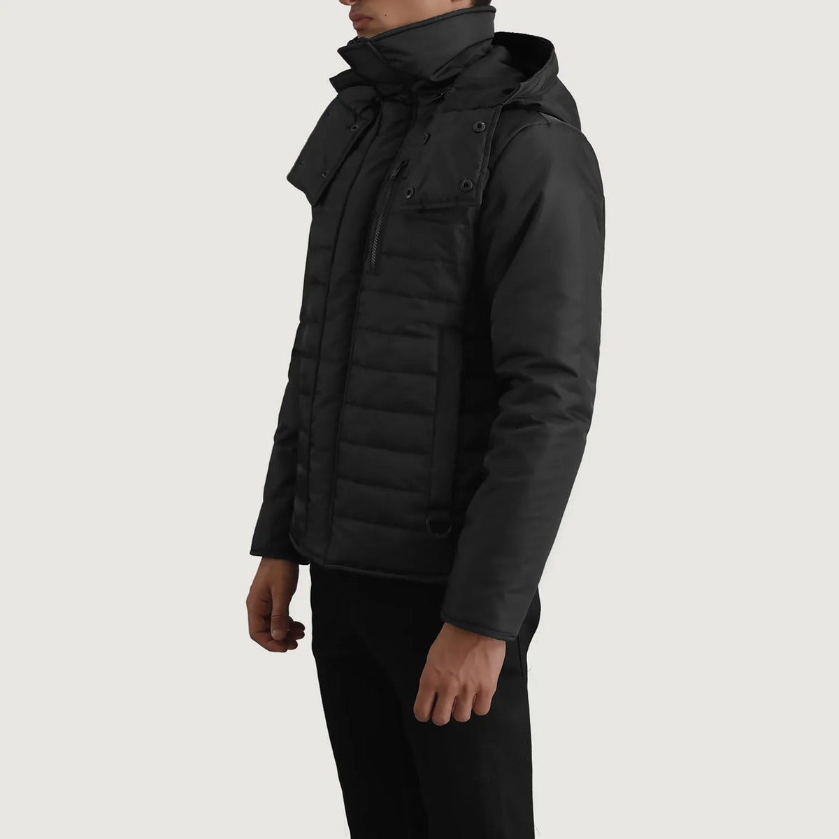 
Black Full-Grain Leather Hooded Jacket - Pamje e pasme me supe të theksuara dhe buzë të pastër