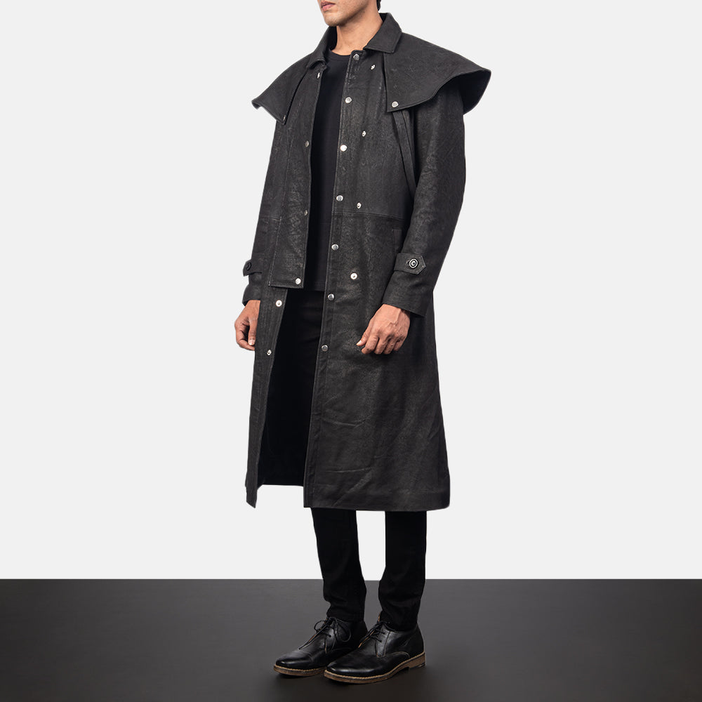 
Distressed Black Sheepskin Snuffed Trench Coat - Pamje e pasme me supe të theksuara dhe buzë të pastër