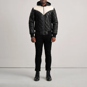 
Norman Tan Hooded Bomber Leather Puffer Jacket - Pamje anësore me prerje ergonomike të mëngëve
