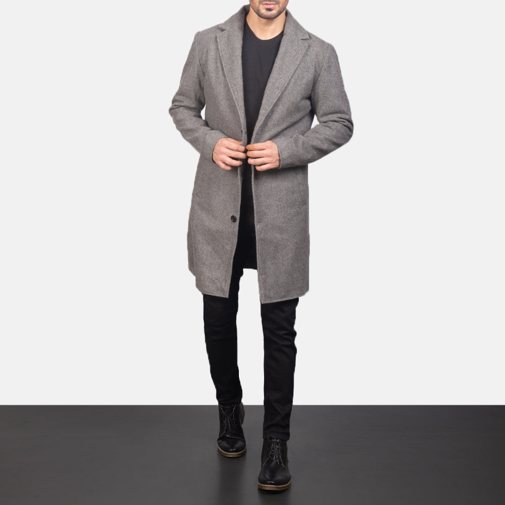 
Petrillo Grey Wool Single Breasted Pallto Lëkure për Meshkuj in Grey Synthetic Wool - Pamje ballore dhe siluetë e përshtatur | Bli online