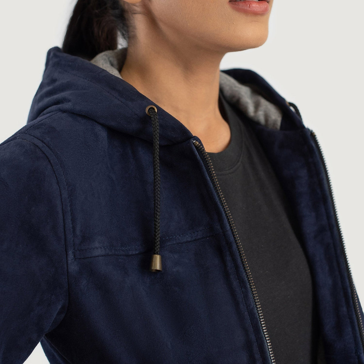 
Rebella Hooded Xhaketë Bomber Lëkure për Femra – alternate product view 6