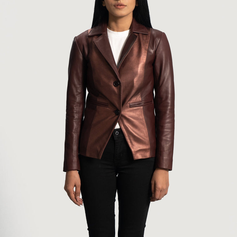 Ruby Metallic Maroon Leather Blazer për femra