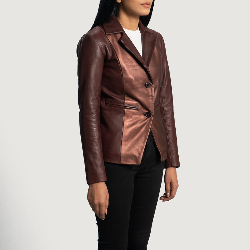Ruby Metallic Maroon Leather Blazer për femra