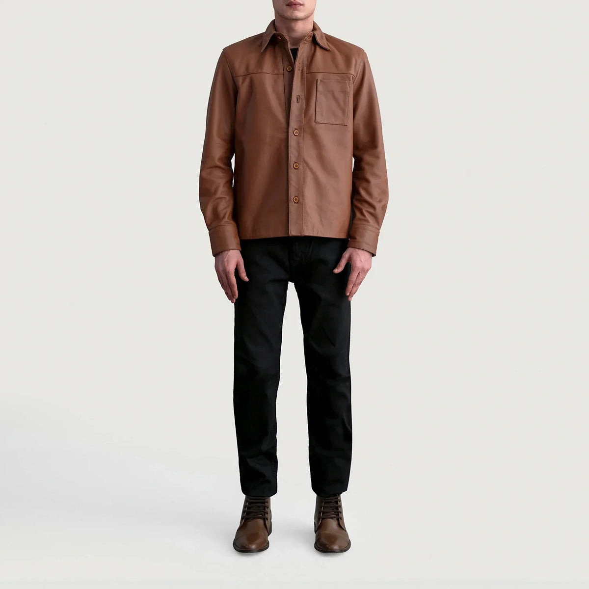 
Detaje nga afër of Shirt & Buttons Hardware on Scout Matte Kafe Leather Shirt për Meshkuj