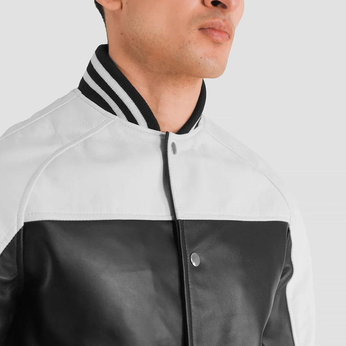 
Terrance E zezë Varsity Xhaketë Lëkure për Meshkuj – alternate product view 6