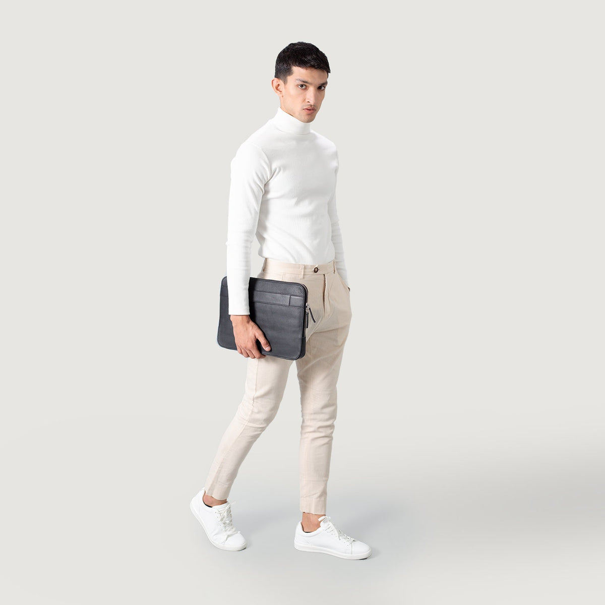 
The Baxter Leather Laptop Sleeve për Femra për Femra – alternate product view 2