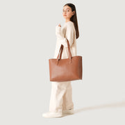 
The Bianca Çantë tote lëkure – alternate product view 2