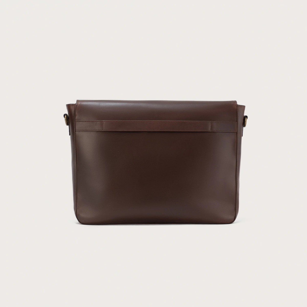 
The Carismatico Vintage Brown Leather Messenger Bag For Men & Women - Profil anësor i strukturuar me thellësi dhe vëllim