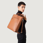 
The Poet Çantë tote lëkure – alternate product view 5
