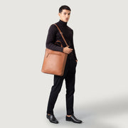 
The Poet Çantë tote lëkure – alternate product view 9