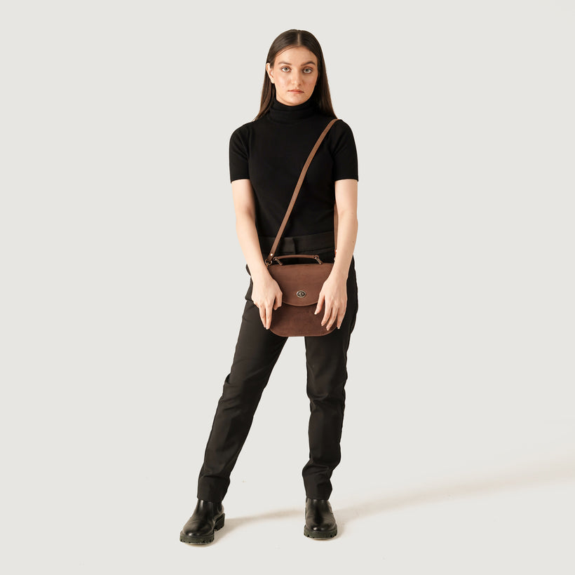 The Sandra Vintage Kafe e çelët Leather Saddle Bag