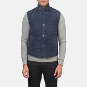 
Detaje nga afër of Notch with removable throat latch & Button Hardware on Tony Blu Suede Vest për Meshkuj