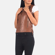 
Detaje nga afër of V-neck & Zipper Hardware on Vanda Kafe Leather Biker Vest për Femra