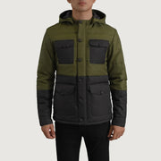 
Detaje nga afër of Classic Collar & Heavy-Duty Zipper Hardware on Wayne E zezë & E gjelbër Hooded Puffer Xhaketë Lëkure për Meshkuj