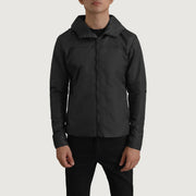 
Detaje nga afër of Classic Collar & Zipper With Inside Wind Flap. Hardware on Wesley E zezë Hooded Windbreaker Xhaketë Lëkure për Meshkuj